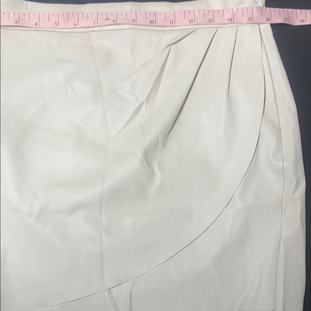 Express Tan Pleated Pencil Mini Skirt For Casual Wear View 2